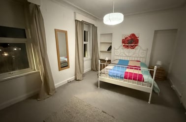 Clifton Place, North Hill, Plymouth - Image 2